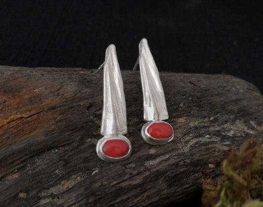 Quarrywood bark polished silver long hang earrings with coral