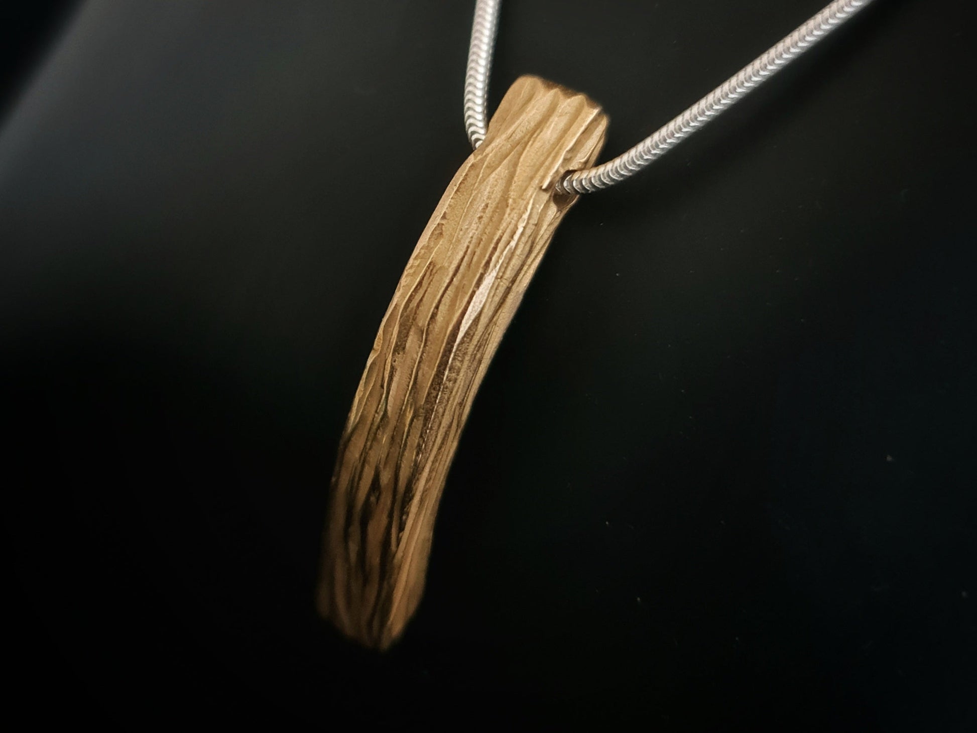 Quarrywood bark bronze curved pendant necklace
